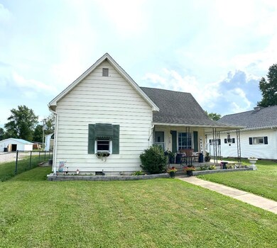 729 A St NE, Linton, IN 47441 - photo 6