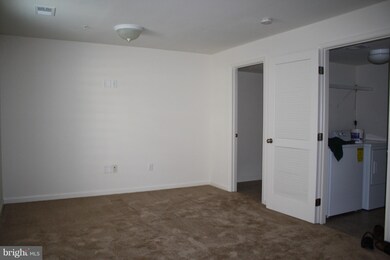 6723 Caleb Dorsey Square, Elkridge, MD 21075 - photo 7