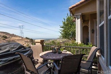 Front Porch For Relaxing and Dining
