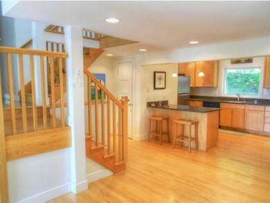 6440 Spear St, Shelburne, VT 05482 - photo 5