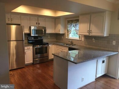 5721 Mason Bluff Dr, Burke, VA 22015 - photo 2