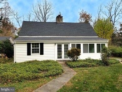 0 Swinks Mill Rd unit COTTAGE VAFX2211794, McLean, VA 22102 - photo 2