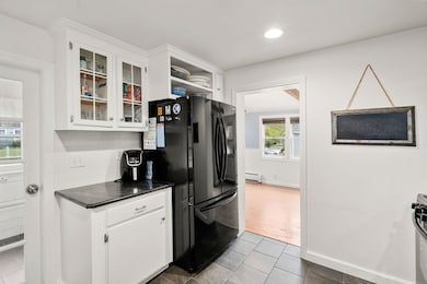 36 Lovering St, Medway, MA 02053 - photo 5