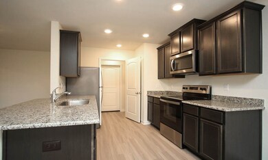 22427 Lost Lantern Dr, Hockley, TX 77447 - photo 2