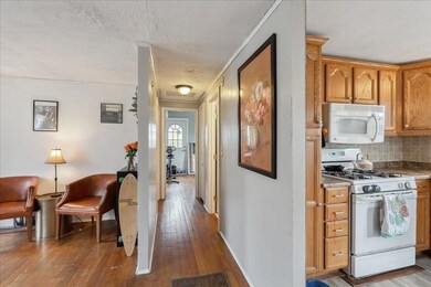 33 Wedgemere Rd, West Yarmouth, MA 02673 - photo 5