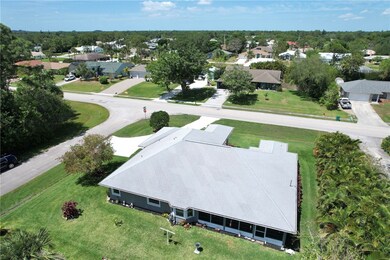 342 Periwinkle Dr, Sebastian, FL 32958 - photo 4