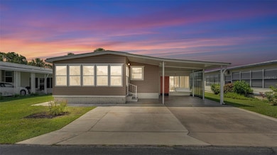 34704 Sweetpea Ln, Zephyrhills, FL 33541 - photo 2