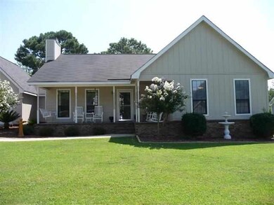 103 Kingstree Ln, Warner Robins, GA 31093 - photo 2