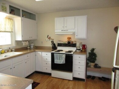 Kitchen (3)