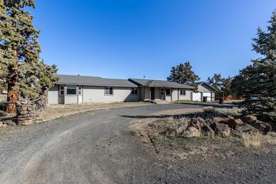 23012 Oxbow Ln, Bend, OR 97701 - photo 3