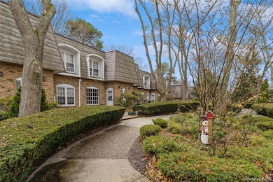 655 Middle Country Rd unit 4D1, Coram, NY 11727 - photo 2