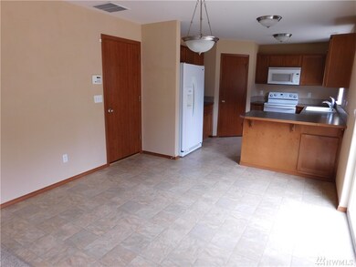 240 Parkside Loop, Chehalis, WA 98532 - photo 6