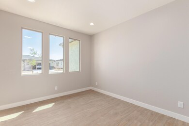 1506 W Avenida Del Valle, Queen Creek, AZ 85140 - photo 5