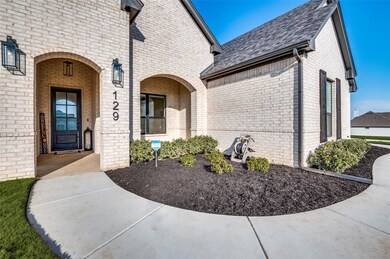 129 Lucky Ridge Ln, Boyd, TX 76023 - photo 2