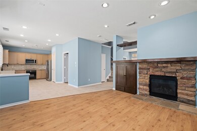 54 S Apple Springs Cir, Spring, TX 77382 - photo 7