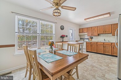 11 Darbytown Ct, Nottingham, MD 21236 - photo 3