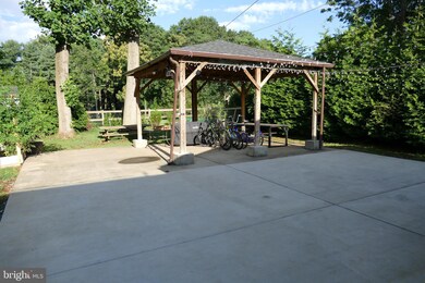 7888 Red Jacket Way, Jessup, MD 20794 - photo 5