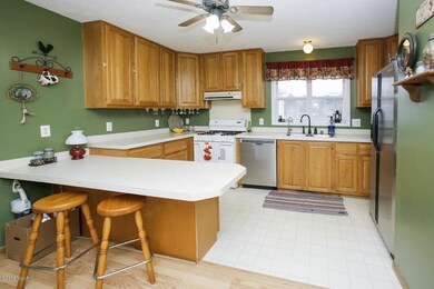 10548 12th-105