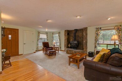 61360 King Jehu Way, Bend, OR 97702 - photo 3