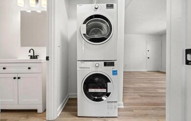 14 Pierce St unit 7, Foxboro, MA 02035 - photo 4