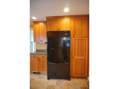 42 Devin St, White River Junction, VT 05001 - photo 7