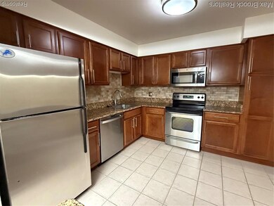 6109 Orchard Lake Rd unit 203, West Bloomfield, MI 48322 - photo 7