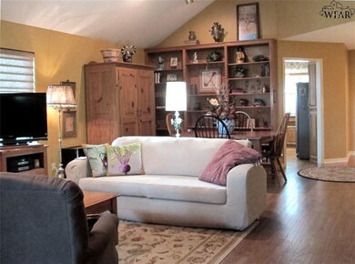 1503 Carol Ln, Wichita Falls, TX 76302 - photo 6