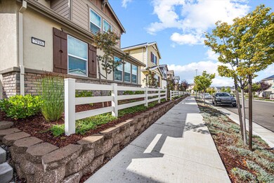 7946 Pitcher St, Citrus Heights, CA 95610 - photo 4