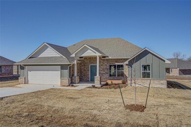 132 Trimble Dr, Shawnee, OK 74804 - photo 2