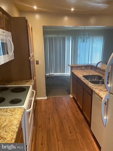 71 Cobber Ln, Baltimore, MD 21229 - photo 6