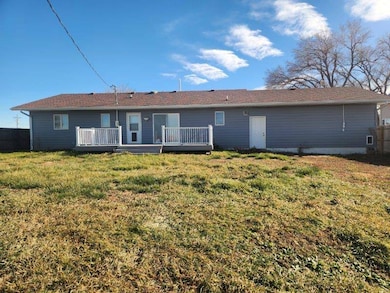 306 Robinson St, Grant, NE 69140 - photo 5