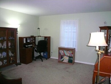 417 4th Ave, Troy, NY 12182 - photo 6