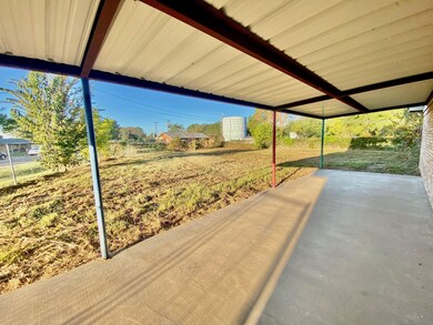 433 W 1st St, Groveton, TX 75845 - photo 4