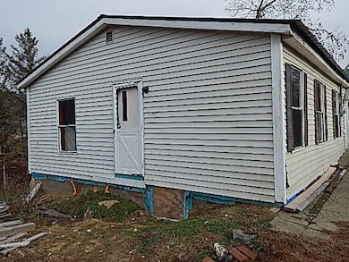 21 Clark Rd, Winchester, NH 03470 - photo 7