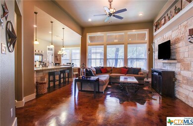 1014 Delmar St, San Marcos, TX 78666 - photo 5