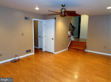 609 Tanglewood Dr, Sykesville, MD 21784 - photo 7