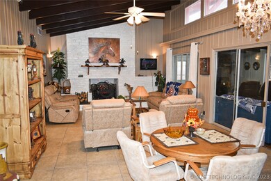 1120 E Duke St, Hugo, OK 74743 - photo 7