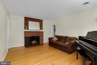 196 Dover Rd, Warrenton, VA 20186 - photo 6