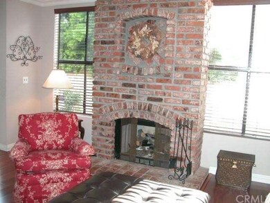 2408 Carnegie Ln unit 2, Redondo Beach, CA 90278 - photo 3