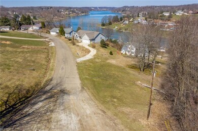 415 E Mohawk Dr, Malvern, OH 44644 - photo 4