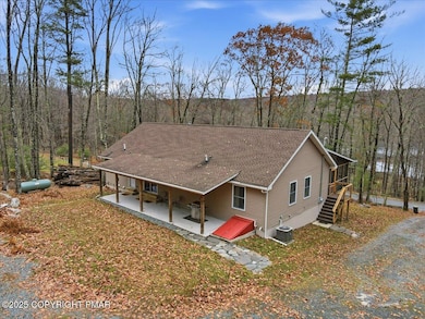 319 Tink Wig Dr, Hawley, PA 18428 - photo 3