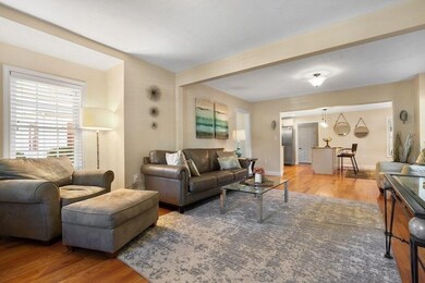 16 Walnut Ave, Weymouth, MA 02188 - photo 3