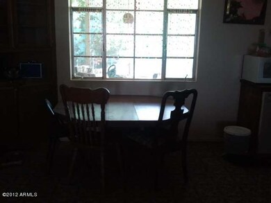 eat in kitchen