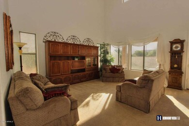 5 Living Room 25