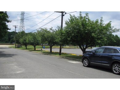 444 Frances Ave, West Deptford, NJ 08096 - photo 5