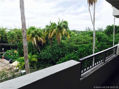 Botanica at Key Colony unit 370, Key Biscayne, FL 33149 - photo 2