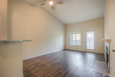 23908 Bothell Everett Hwy unit D303, Bothell, WA 98021 - photo 3