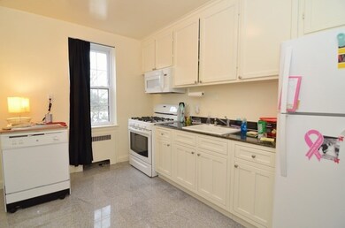 14 Ware St unit 33, Cambridge, MA 02138 - photo 2
