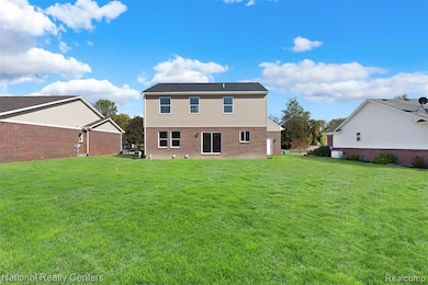 23188 Waterview Dr, New Boston, MI 48164 - photo 6