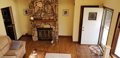 531 S 5th Ave, Des Plaines, IL 60016 - photo 4